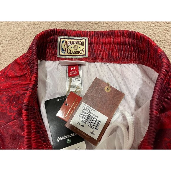 Mitchell & Ness Chicago Bulls CNY Chinese New Year Shorts Mens Medium - Picture 5 of 5